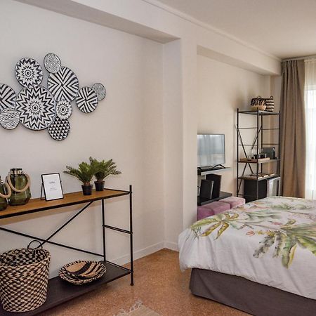 Casagreek Monastiraki - Athens Appartement Buitenkant foto